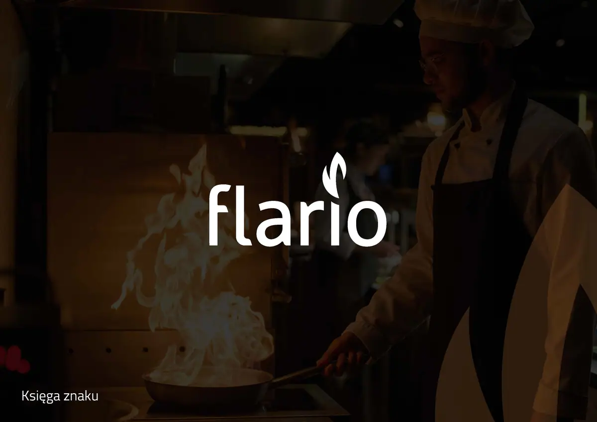 Flario: okładka księgi znaku, białe logo na ciemnym zdjęciu kucharza z płonącą patelnią